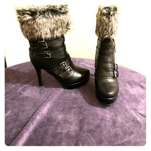 NEW SIZE 7 BOOTS WITH FU STILETTOS STUNNING